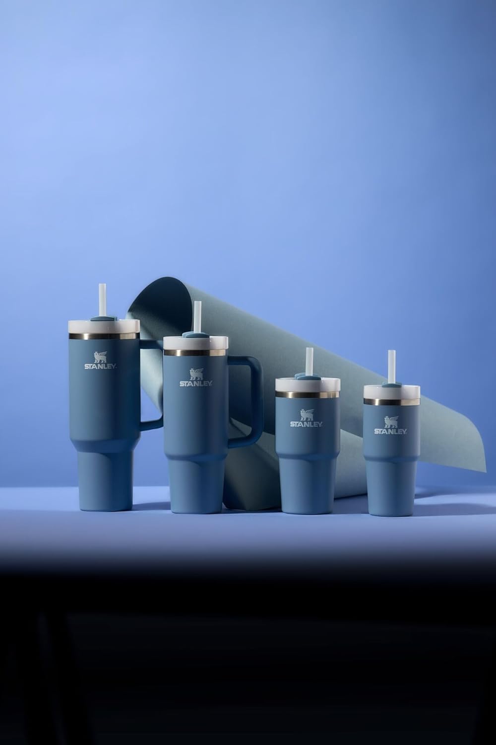 Stanley Quencher H2.0 FlowState Stainless Steel Vacuum Insulated Tumbler with Lid and Straw for Water, Iced Tea or Coffee, Smoothie and More, Lilac, 40oz And 30 Oz