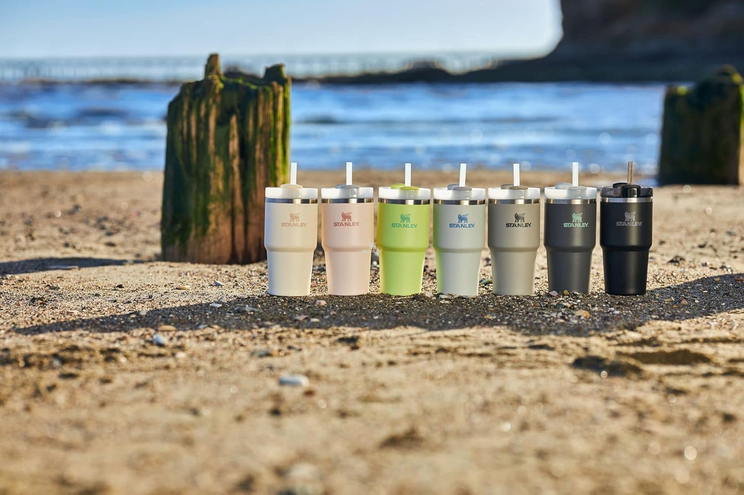 Stanley Quencher H2.0 FlowState Stainless Steel Vacuum Insulated Tumbler with Lid and Straw for Water, Iced Tea or Coffee, Smoothie and More, Lilac, 40oz And 30 Oz