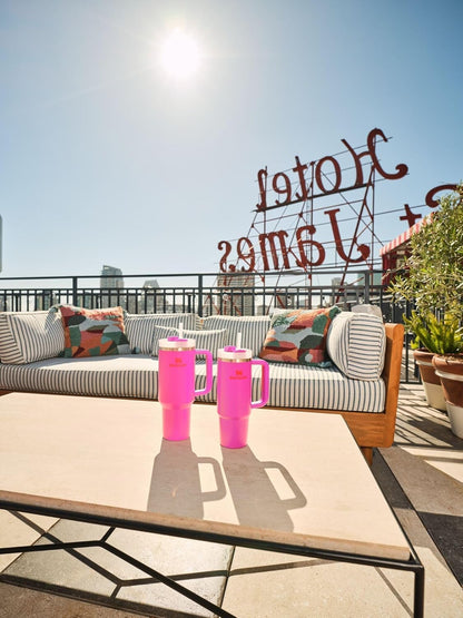 Stanley Quencher H2.0 FlowState Stainless Steel Vacuum Insulated Tumbler with Lid and Straw for Water, Iced Tea or Coffee, Smoothie and More, Lilac, 40oz And 30 Oz